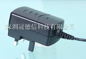 電源適配器